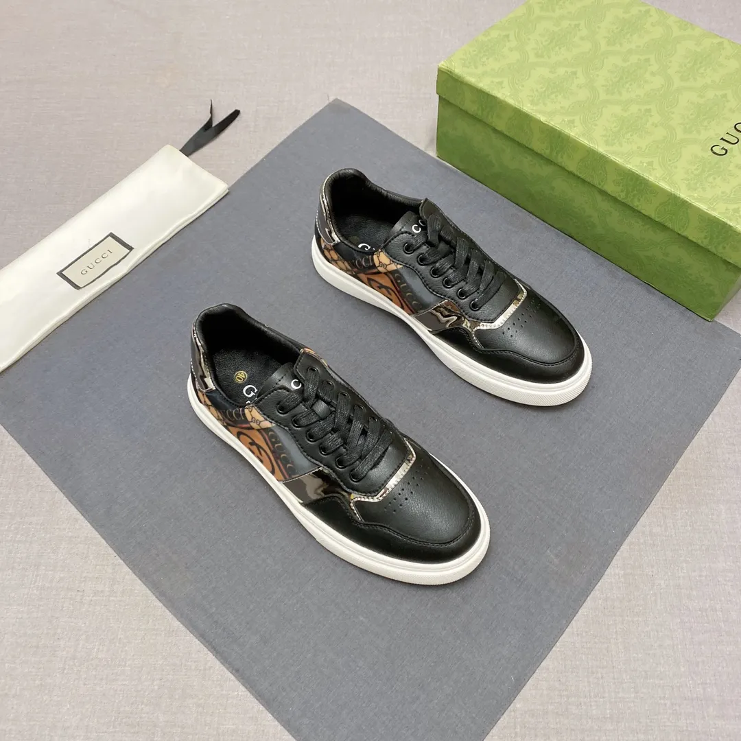 p380 【GUCCI】Gucci men’s casual shoes are absolutely popular 🔥The ultimate matching item for handsome men! The charm of super texture is irresistible, the main recommendation, the flower leather color is bright! The upper is made of high-quality fabrics, the leather lining is used for the feet, and the wear-resistant rubber sole is noble and elegant! Extremely comfortable🎁🎁You can be as handsome as you want💪 Size 38-44! No. 061